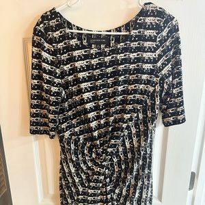 Black and white dress with ruching in the middle
